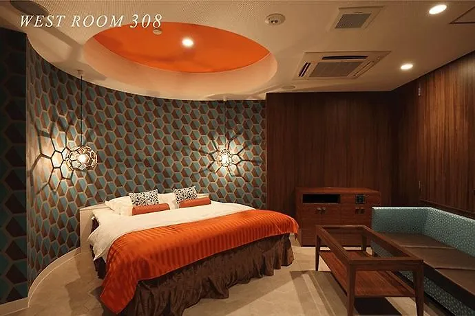 Hotel Crystal Gate Kyoto (Adults Only)